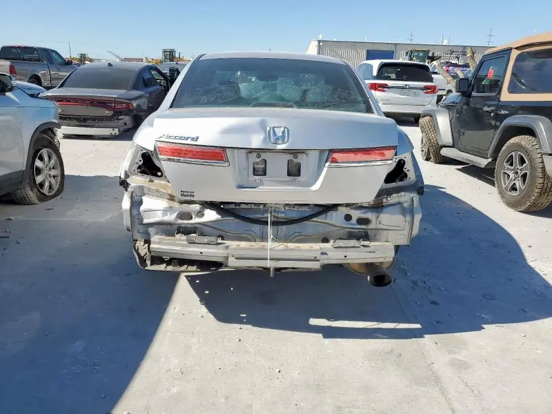 2012 HONDA ACCORD LX  