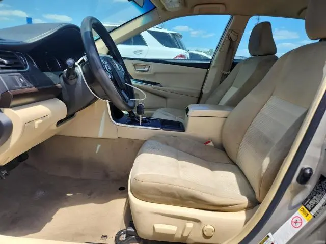 2016 TOYOTA CAMRY LE  