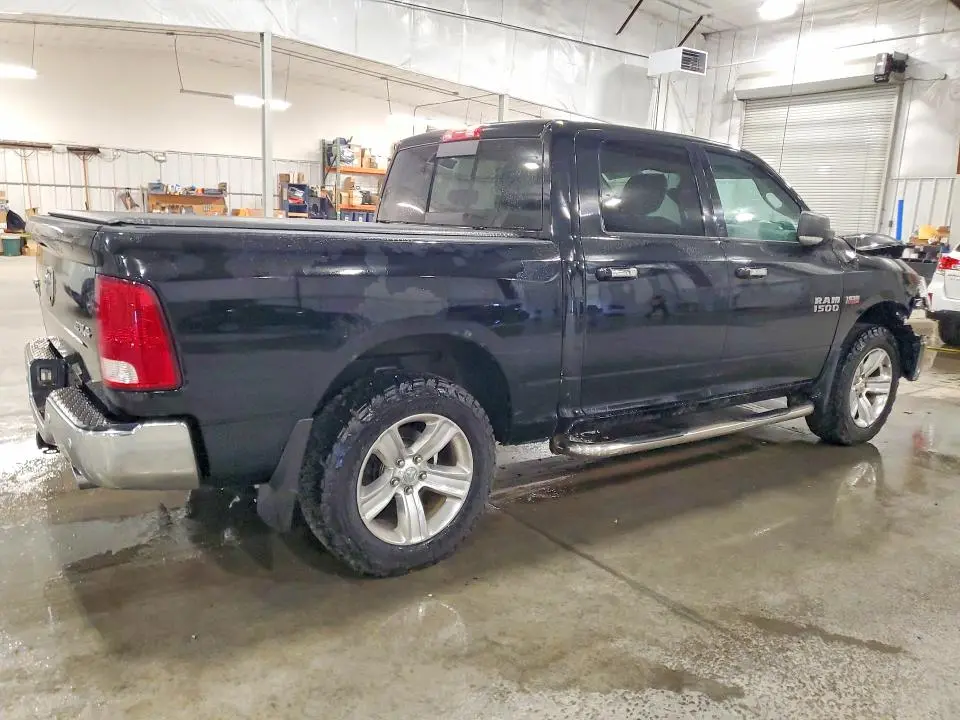 2014 RAM 1500 SLT  