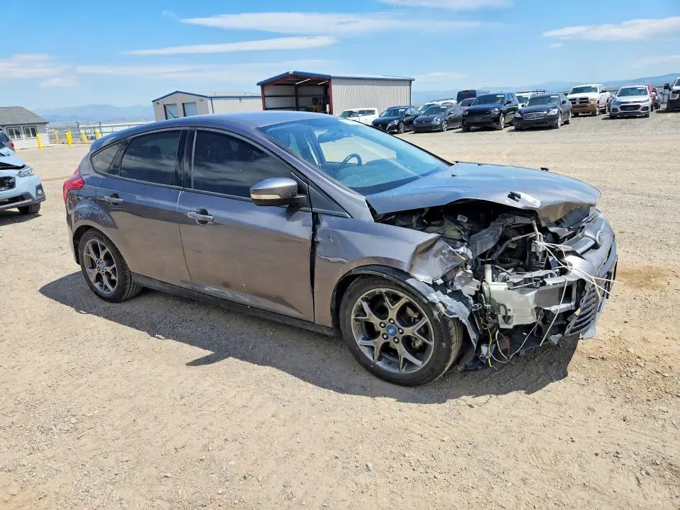 2013 FORD FOCUS SE  