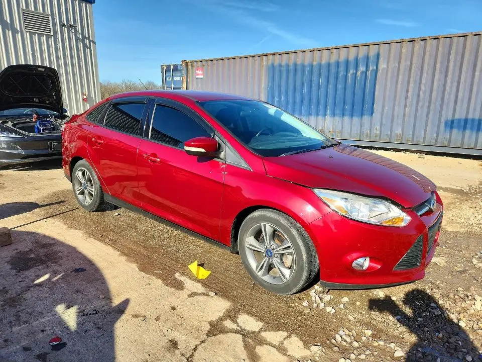 2014 FORD FOCUS SE  