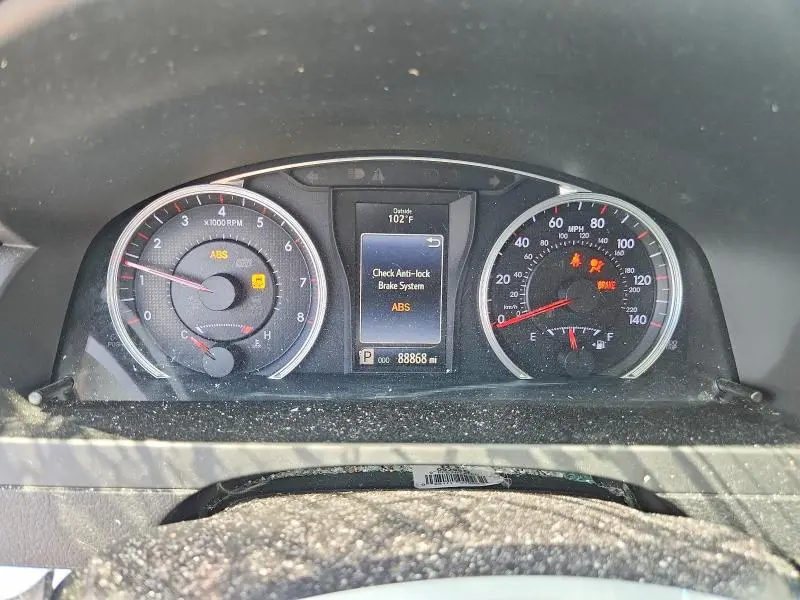 2017 TOYOTA CAMRY SE  