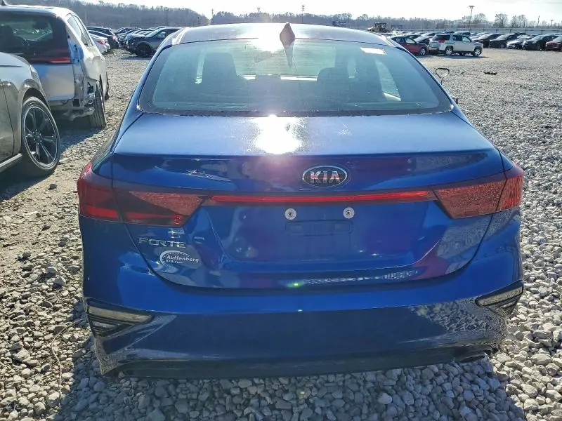 2021 KIA FORTE FE  