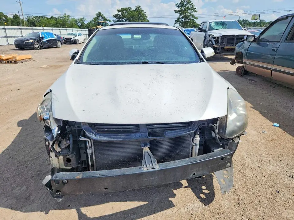 2011 NISSAN ALTIMA S  