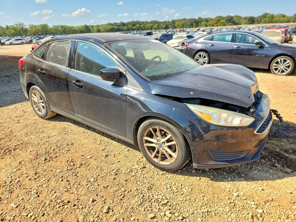 2018 FORD FOCUS SE  