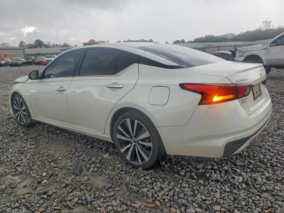 2019 NISSAN ALTIMA PLATINUM  