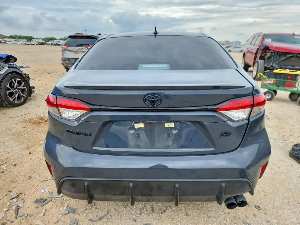 2024 TOYOTA COROLLA SE  