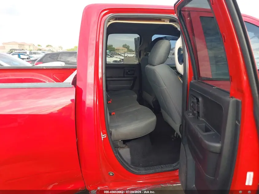 2017 RAM 1500 EXPRESS  4X2 6'4 BOX