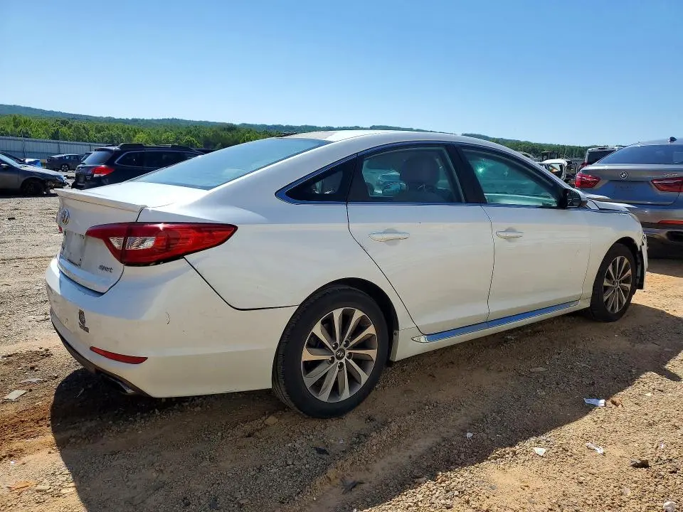 2015 HYUNDAI SONATA SPORT  