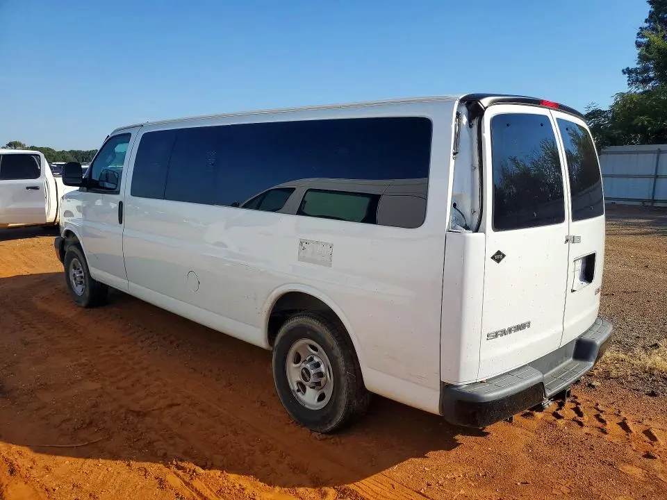 2020 GMC SAVANA G3500 LS  