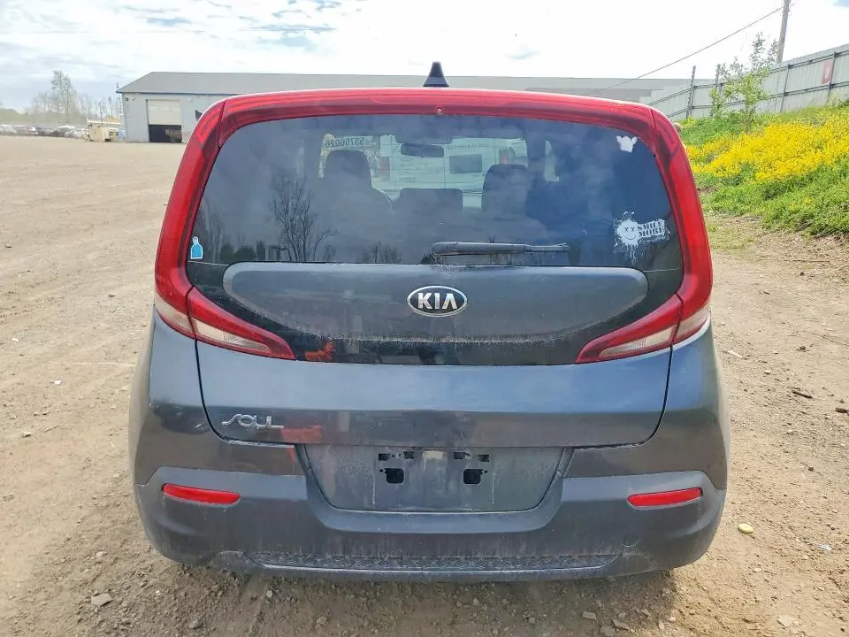 2021 KIA SOUL LX  