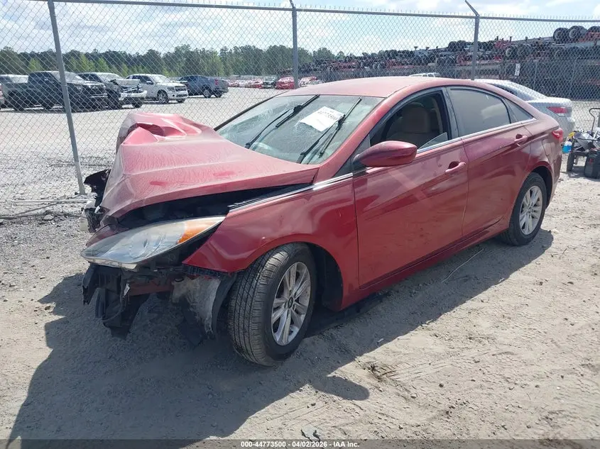 2013 HYUNDAI SONATA GLS