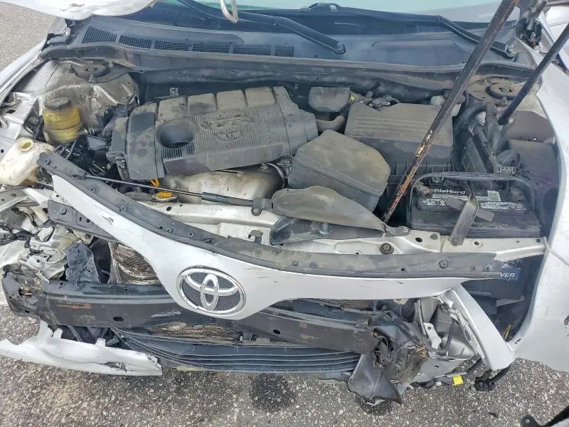 2011 TOYOTA CAMRY LE  