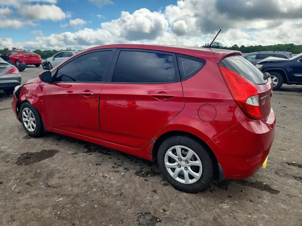 2013 HYUNDAI ACCENT GS  