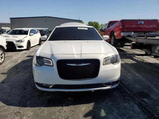2019 CHRYSLER 300 S  