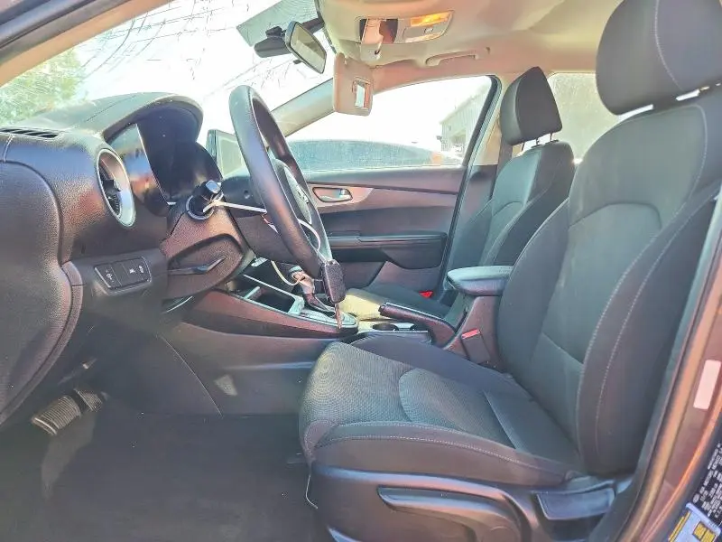 2019 KIA FORTE LXS  