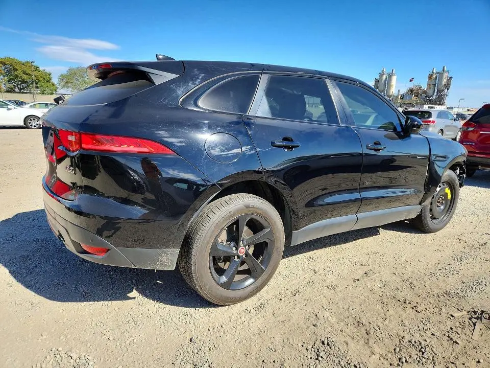 2019 JAGUAR F-PACE PREMIUM  
