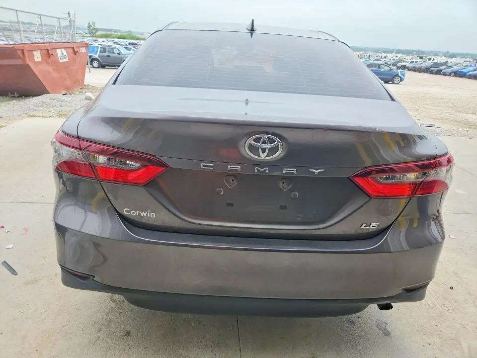 2021 TOYOTA CAMRY LE  