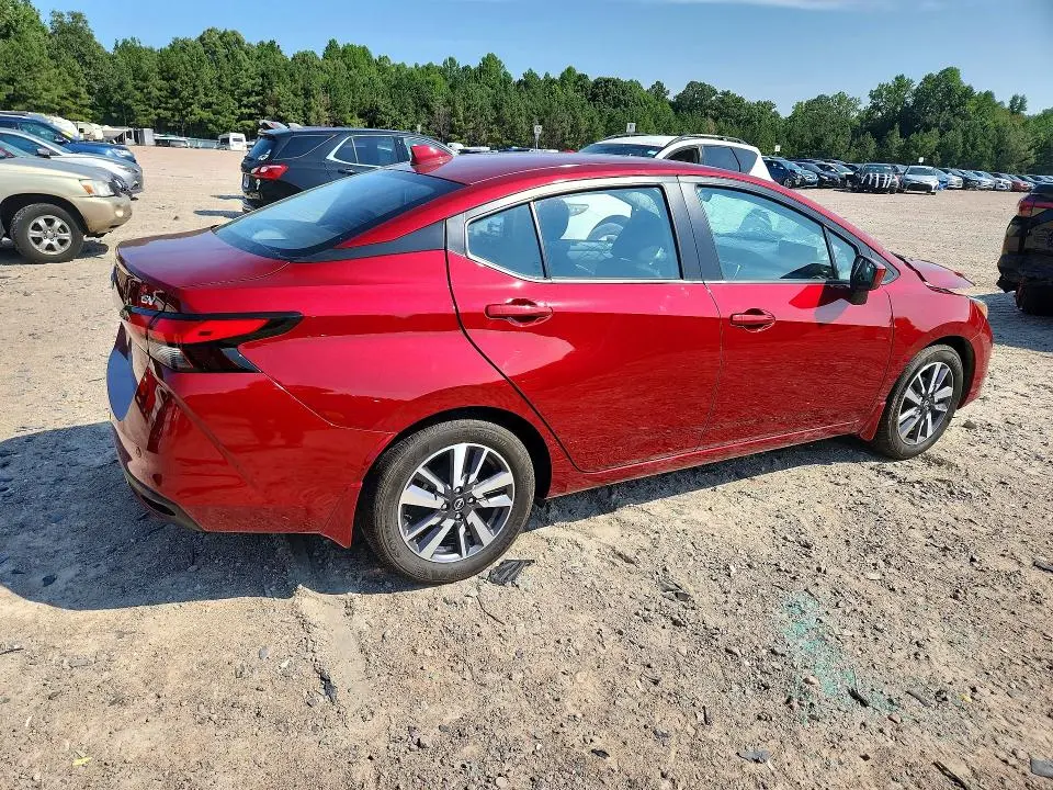 2024 NISSAN VERSA SV  