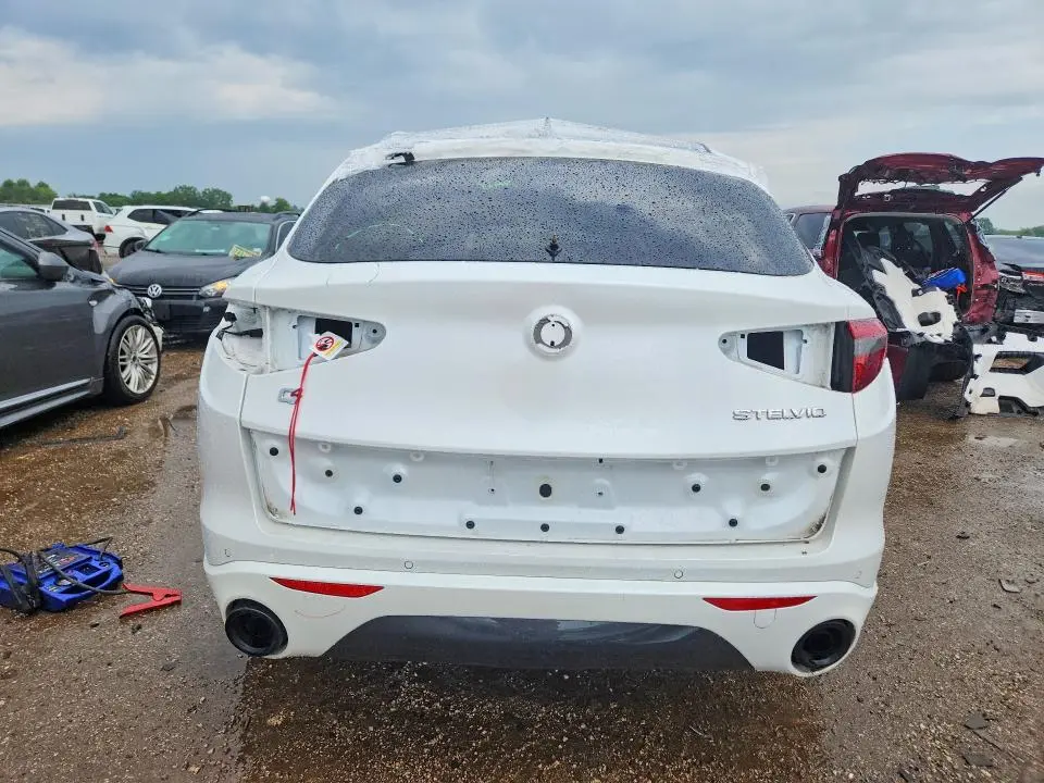 2021 ALFA ROMEO STELVIO TI  