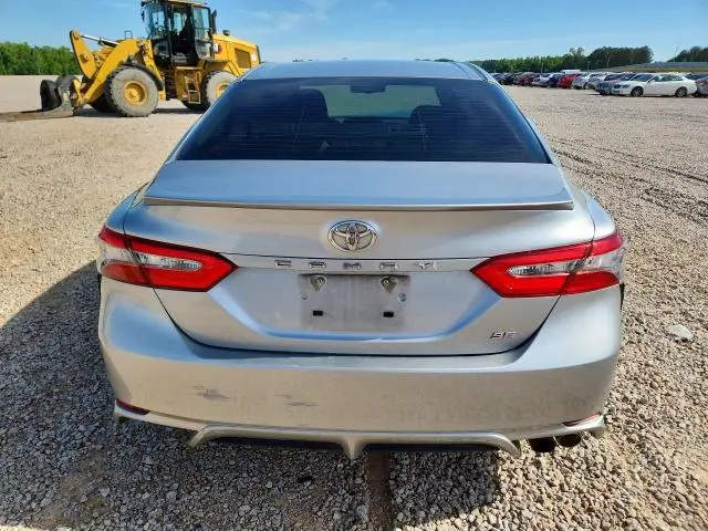 2018 TOYOTA CAMRY SE  