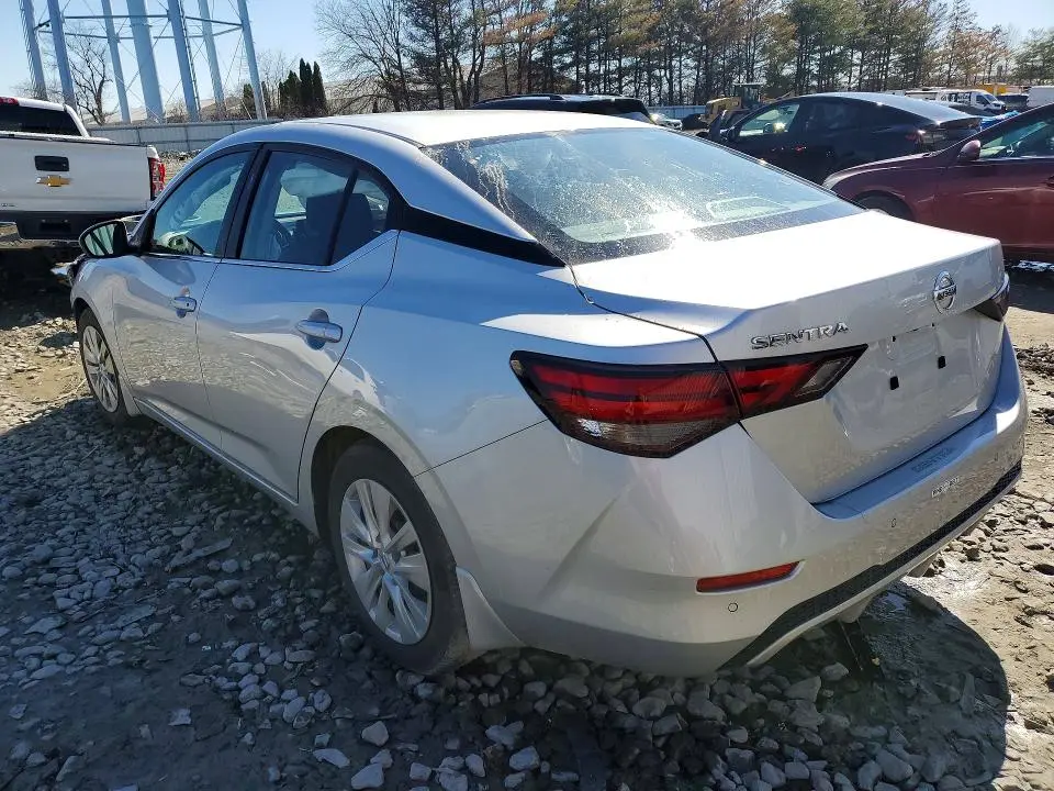 2022 NISSAN SENTRA S  