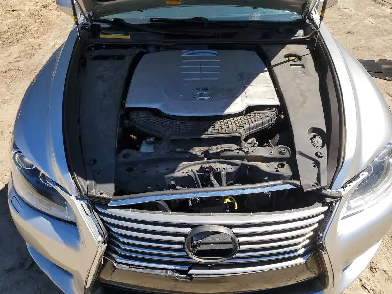2016 LEXUS LS 460  