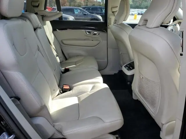 2019 VOLVO XC90 T6 MOMENTUM  