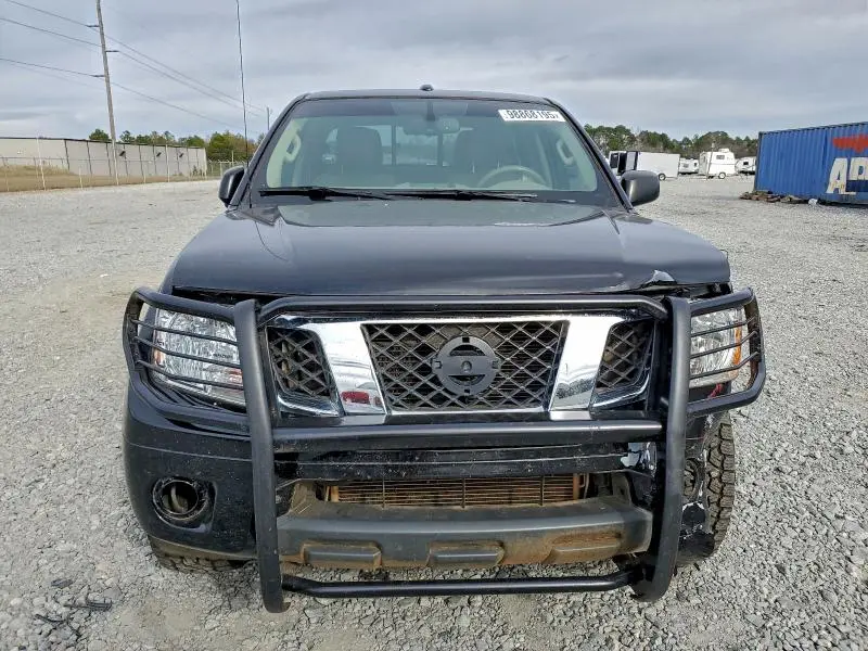 2015 NISSAN FRONTIER S  