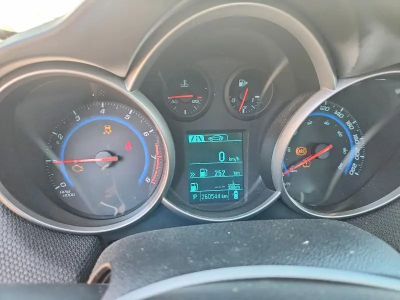 2015 CHEVROLET CRUZE LT  