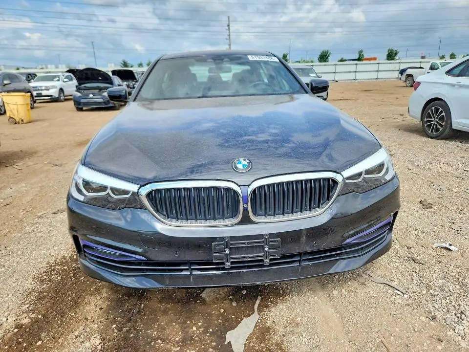 2017 BMW 530 XI  