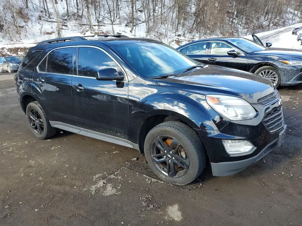 2017 CHEVROLET EQUINOX LT  