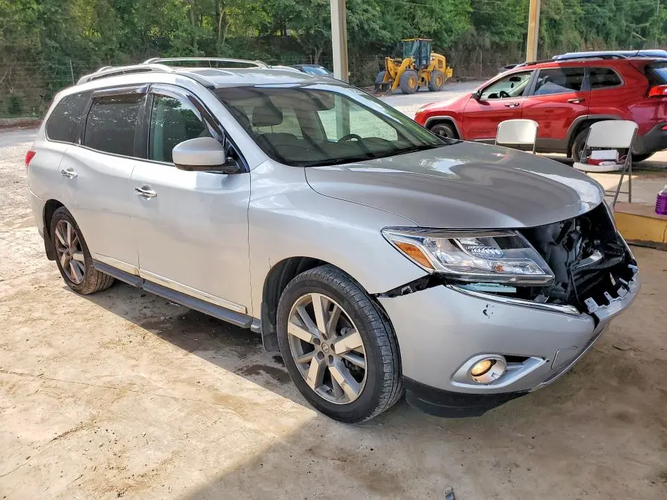 2013 NISSAN PATHFINDER S  