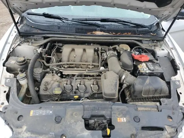 2013 FORD TAURUS SE  