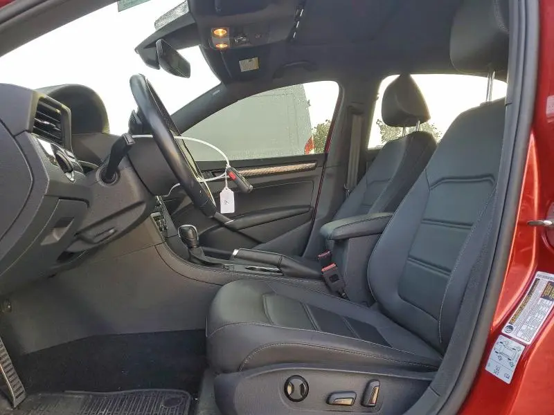 2021 VOLKSWAGEN PASSAT R-LINE  