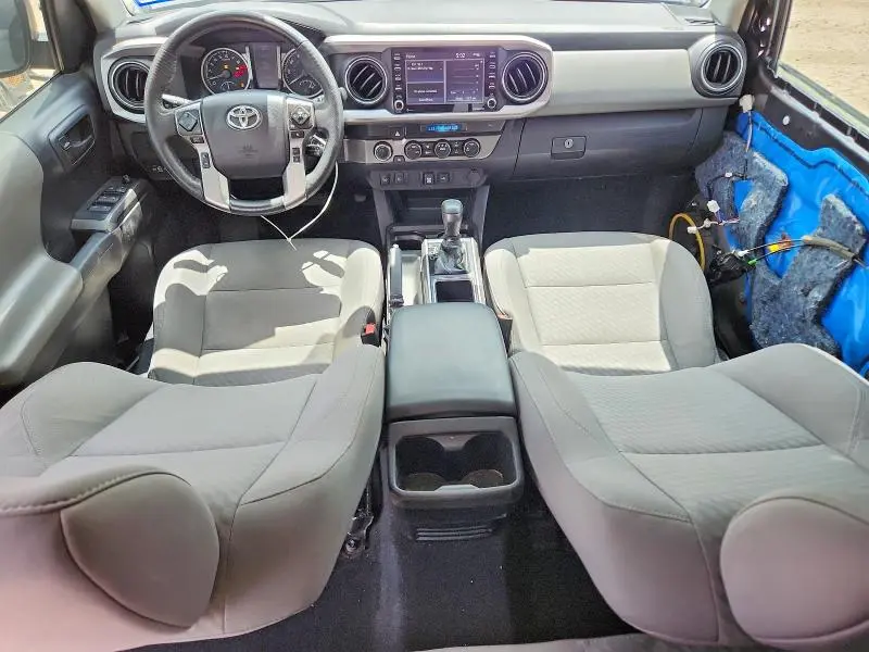 2021 TOYOTA TACOMA SR5 V6  