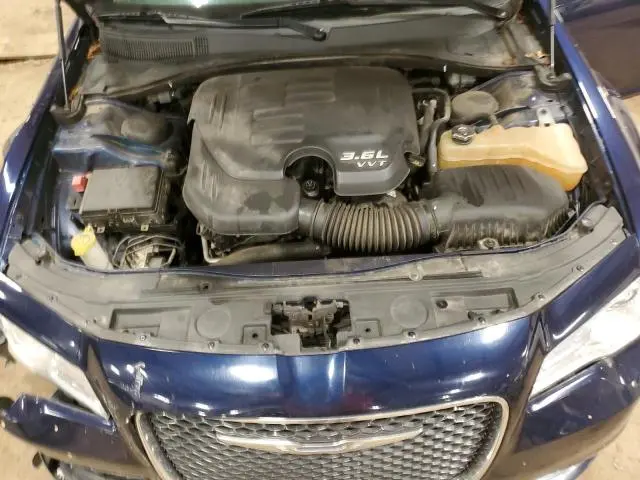 2016 CHRYSLER 300C 