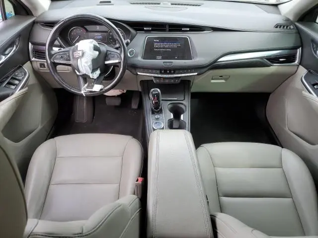 2021 CADILLAC XT4 LUXURY