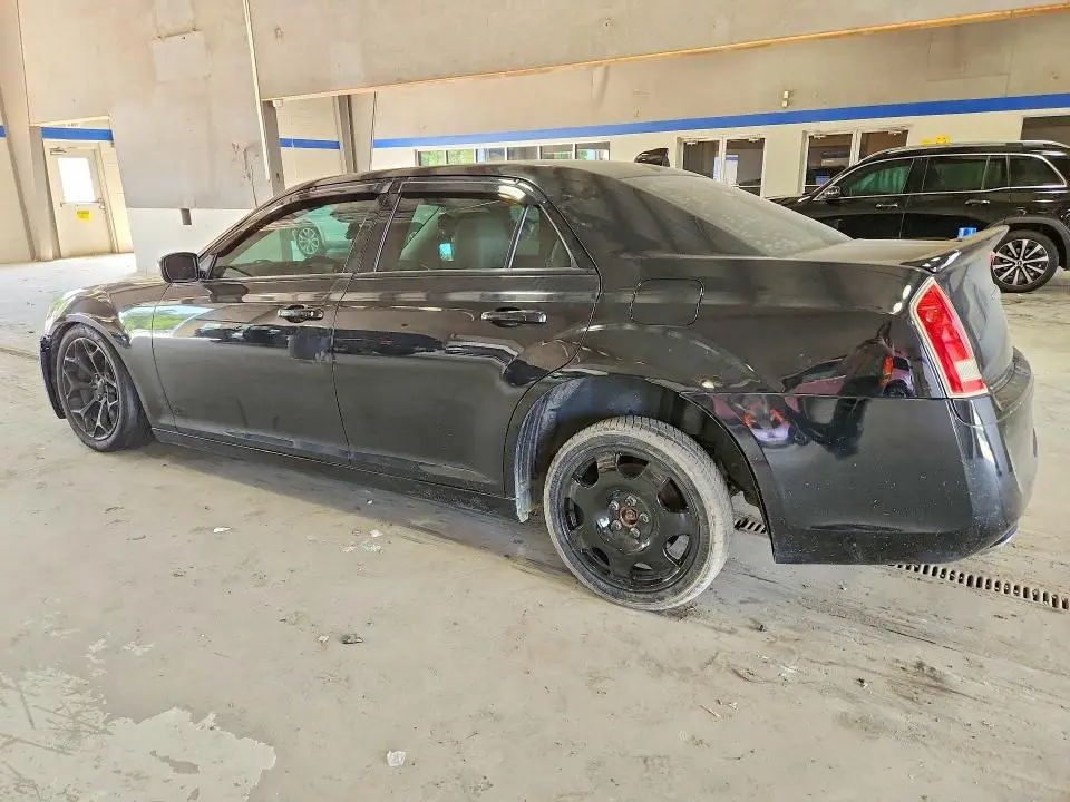 2017 CHRYSLER 300 LIMITED  