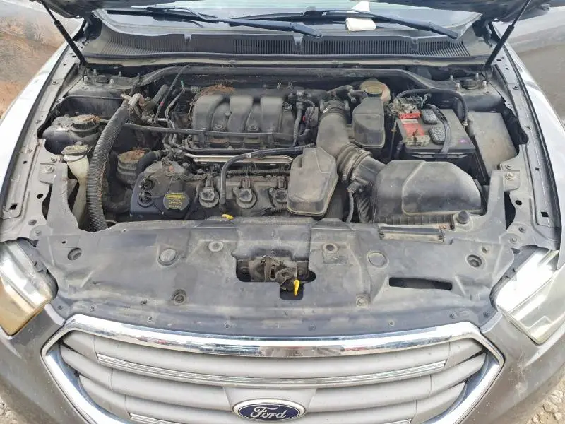 2013 FORD TAURUS SEL  