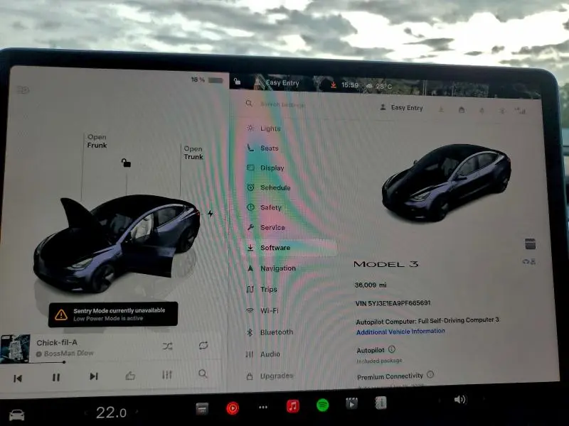 2023 TESLA MODEL 3   