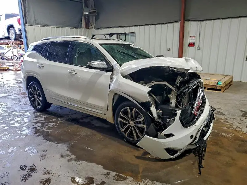 2019 GMC TERRAIN DENALI  