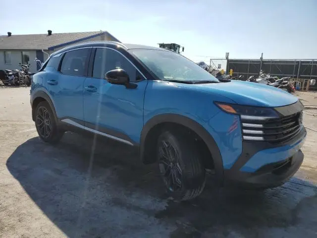 2025 NISSAN KICKS SR  