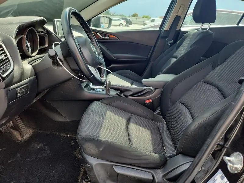 2016 MAZDA 3 TOURING  