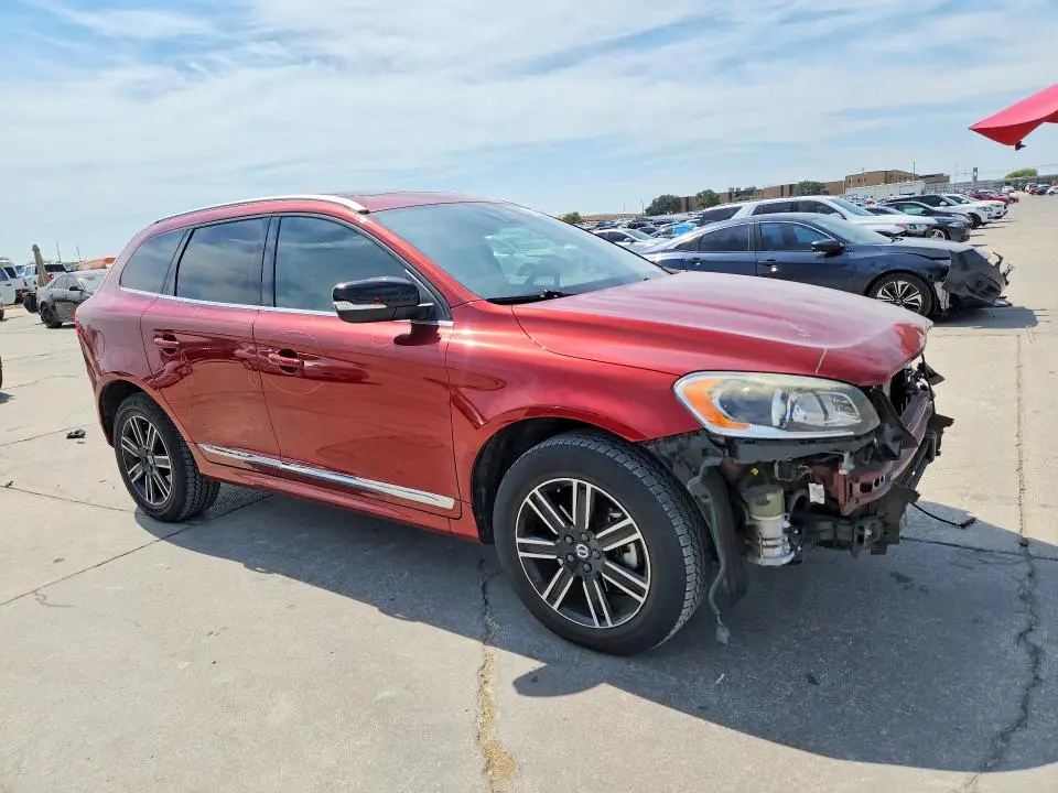 2017 VOLVO XC60 T5 DYNAMIC  