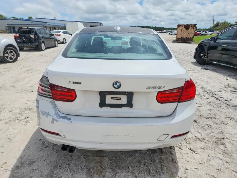 2013 BMW 328 XI  
