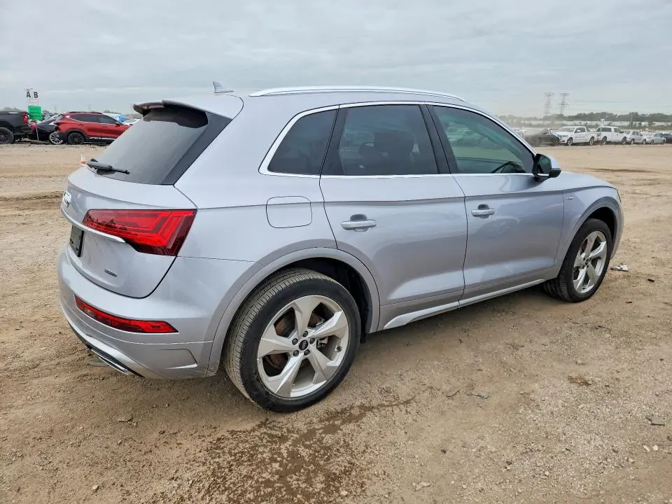 2022 AUDI Q5 PREMIUM PLUS 45  