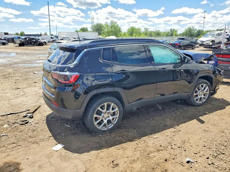 2023 JEEP COMPASS LATITUDE LUX  