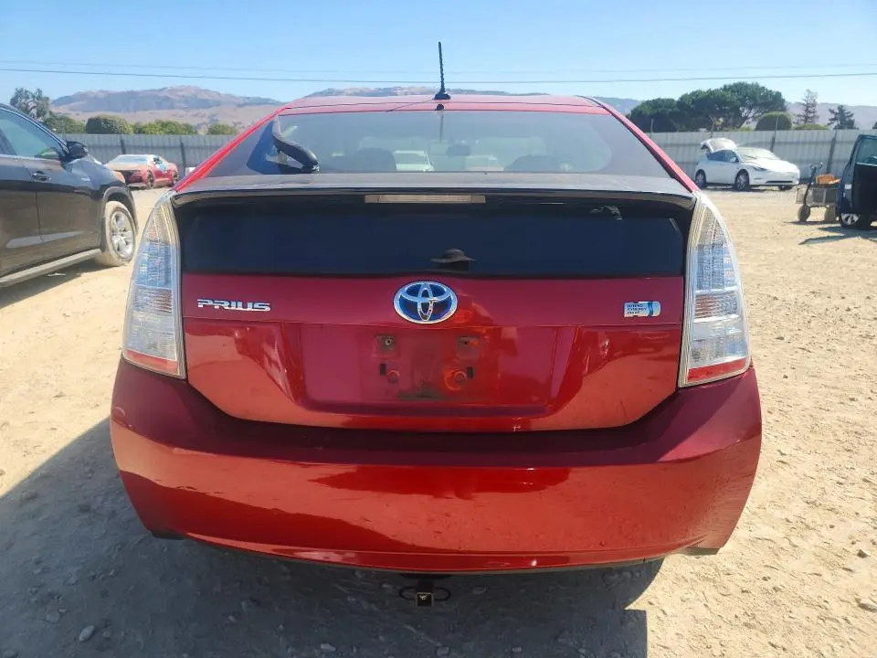 2010 TOYOTA PRIUS II  