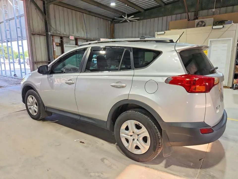 2015 TOYOTA RAV4 LE  